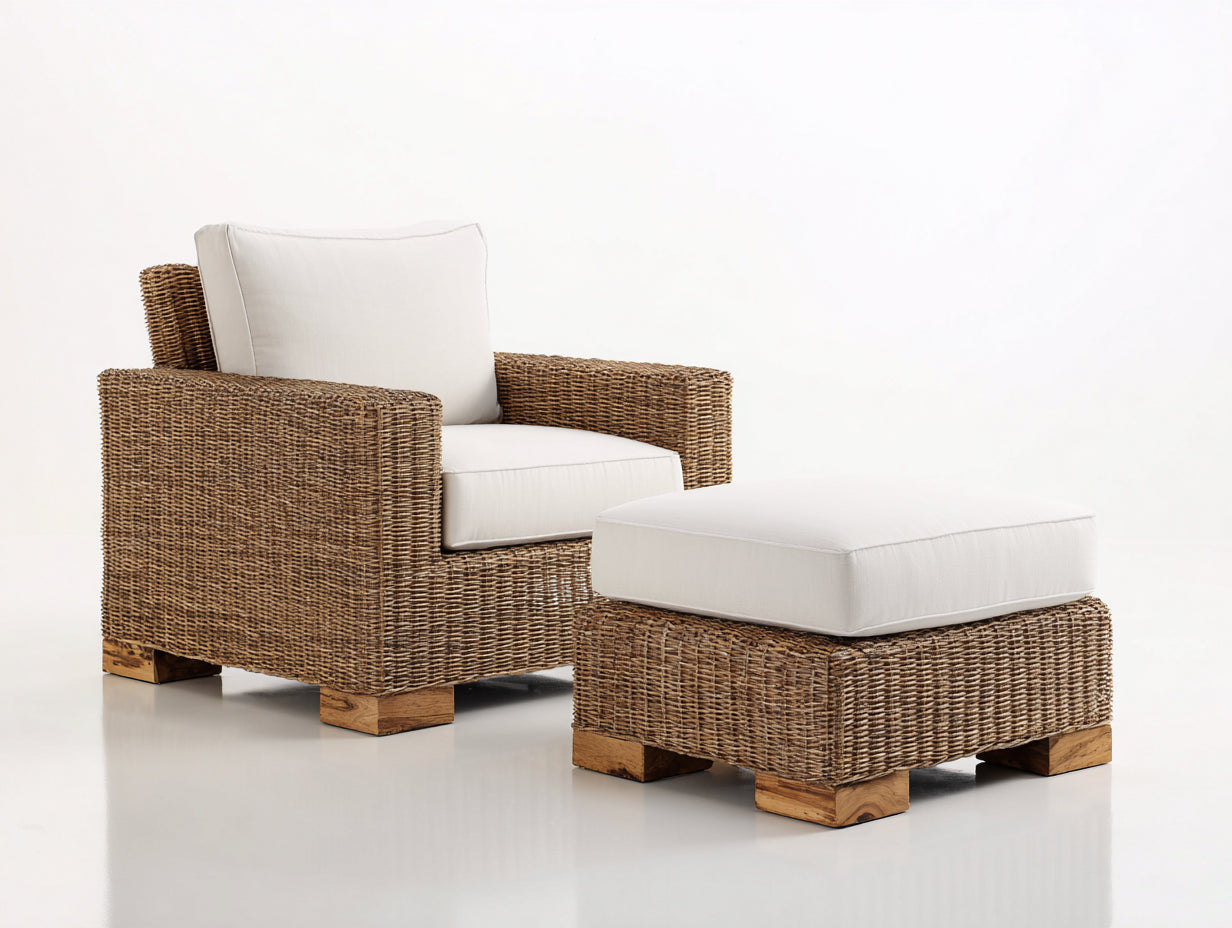 Sillones de ratán Sillón de ratán con reposapiés 90x85x80 cm Marrón con cojines beige - Estilo natural